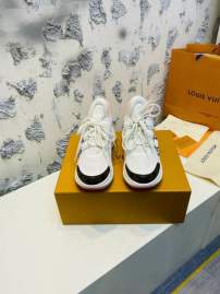 Picture of Louis Vuitton Shoes _SKULVsz35-405cmmnf050617741